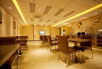 Xingbo Express Hotel Guilin Car Station Branch Exterior photo